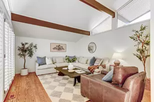 2710 King George Ct, El Dorado Hills, CA 95762 - Photo 4