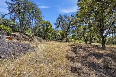 12877 Danzer Place, Grass Valley, CA 95949 - Photo 32