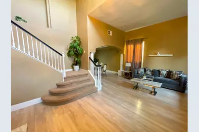 348 Ainsdale Court, Roseville, CA 95747 - Photo 2
