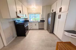 9630 Beachwood Dr, Orangevale, CA 95662 - Photo 2