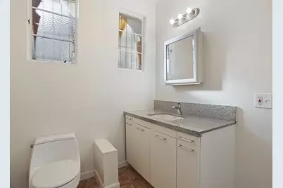 702 E Oak Street, Stockton, CA 95202 - Photo 30
