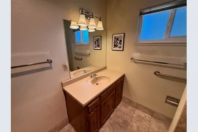 1563 Cedar Way, Yuba City, CA 95993 - Photo 12
