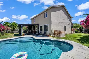1443 Longhorn Ln, Patterson, CA 95363 - Photo 4