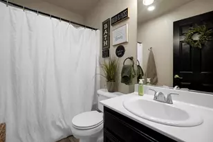 1443 Longhorn Ln, Patterson, CA 95363 - Photo 16