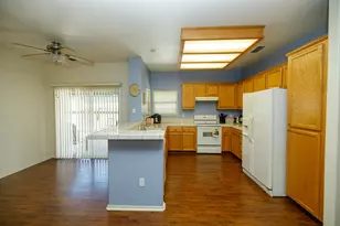 3377 4 Seasons Dr, Turlock, CA 95382 - Photo 20