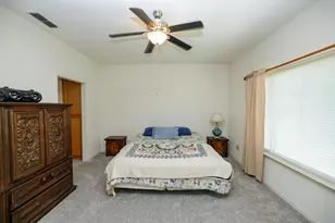 3377 4 Seasons Dr, Turlock, CA 95382 - Photo 28