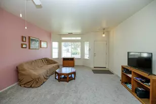 3377 4 Seasons Dr, Turlock, CA 95382 - Photo 8