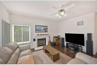 8647 Alaska Range Way, Elk Grove, CA 95624 - Photo 20