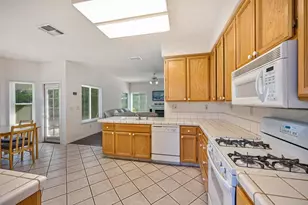 8647 Alaska Range Way, Elk Grove, CA 95624 - Photo 14