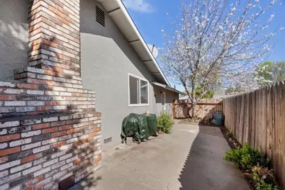424 Delta Drive, Woodland, CA 95695 - Photo 28