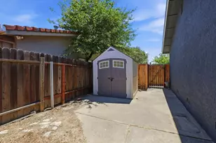 422 Greenridge Ave, Roseville, CA 95678 - Photo 24