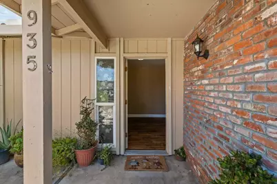 935 Springoak Way, Stockton, CA 95209 - Photo 4