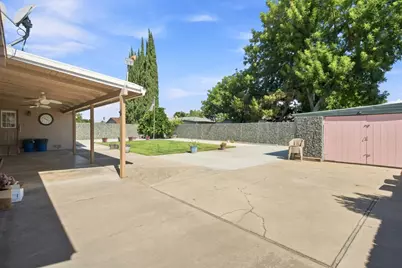 2421 Acorn Lane, Ceres, CA 95307 - Photo 34