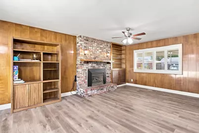 2421 Acorn Lane, Ceres, CA 95307 - Photo 12