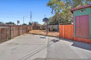 400 Buckley Way, Sacramento, CA 95838 - Photo 36