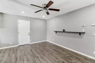 400 Buckley Way, Sacramento, CA 95838 - Photo 16