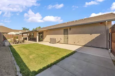 583 Pestana Avenue, Manteca, CA 95336 - Photo 44