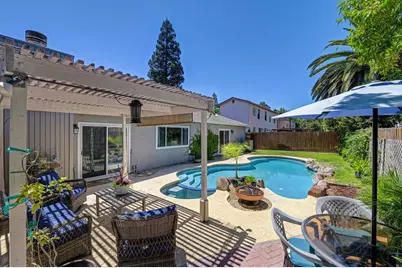 6404 Tall Tree Circle, Citrus Heights, CA 95621 - Photo 2