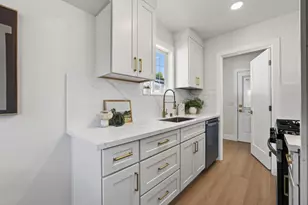 4564 15th Ave, Sacramento, CA 95820 - Photo 12