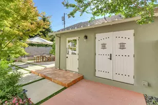 1350 41st St, Sacramento, CA 95819 - Photo 64