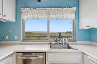 13831 Christopher Robin Wy, Grass Valley, CA 95945 - Photo 14