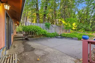 13831 Christopher Robin Wy, Grass Valley, CA 95945 - Photo 34