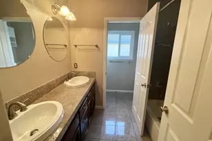 8770 Bottlebrush Ct, Elk Grove, CA 95624 - Photo 18