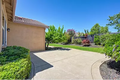 3460 Listan Way, Rancho Cordova, CA 95670 - Photo 48