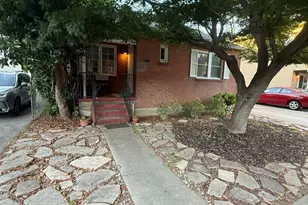 909 9th Ave, Sacramento, CA 95818 - Photo 1