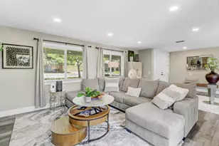 5340 Terrace Oak Cir, Fair Oaks, CA 95628 - Photo 8