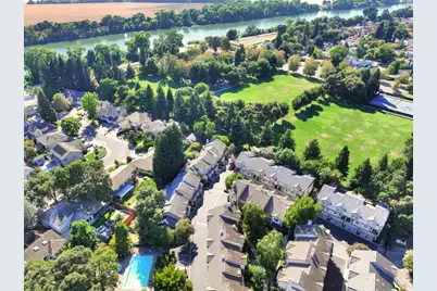 7809 Park River Oak Circle, Sacramento, CA 95831 - Photo 50