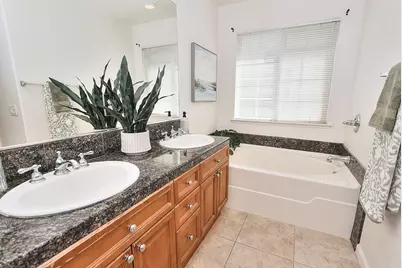 7809 Park River Oak Circle, Sacramento, CA 95831 - Photo 24