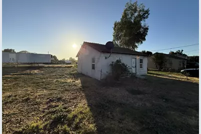16394 Bay Street, Dos Palos, CA 93620 - Photo 4