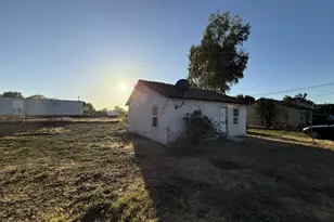 16394 Bay St, Dos Palos, CA 93620 - Photo 4