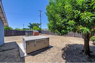 241 Mission Street, Lodi, CA 95240 - Photo 38