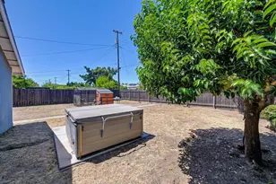 241 Mission St, Lodi, CA 95240 - Photo 38