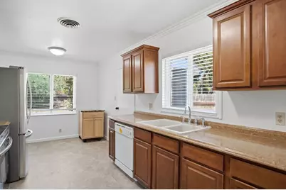 311 W Norwich Drive, Stockton, CA 95207 - Photo 8