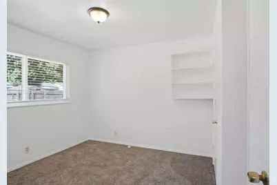 311 W Norwich Drive, Stockton, CA 95207 - Photo 12