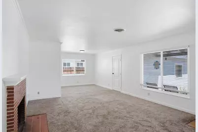 311 W Norwich Drive, Stockton, CA 95207 - Photo 6