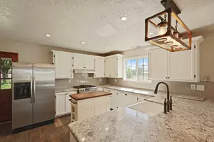 13592 Montfort Ave, Herald, CA 95638 - Photo 32