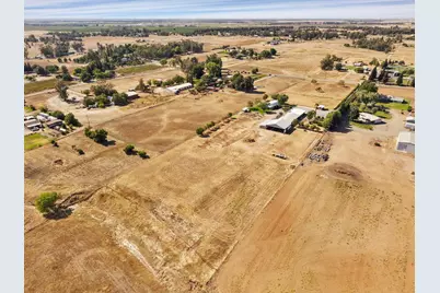 13592 Montfort Avenue, Herald, CA 95638 - Photo 16