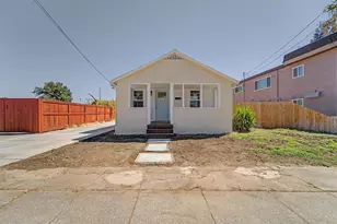 761 Shasta St, Yuba City, CA 95991 - Photo 2
