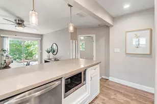 1744 Vallejo Way, Sacramento, CA 95818 - Photo 12