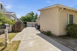 2195 57th St, Sacramento, CA 95817 - Photo 14
