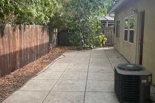 2195 57th St, Sacramento, CA 95817 - Photo 26