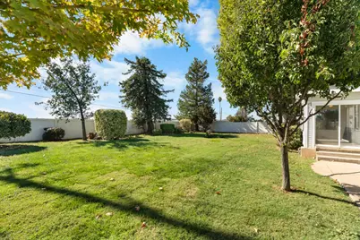 6539 E Peltier Road, Acampo, CA 95220 - Photo 26