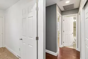 4214 Thornhill Dr, Sacramento, CA 95826 - Photo 32