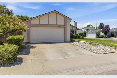 4214 Thornhill Drive, Sacramento, CA 95826 - Photo 2