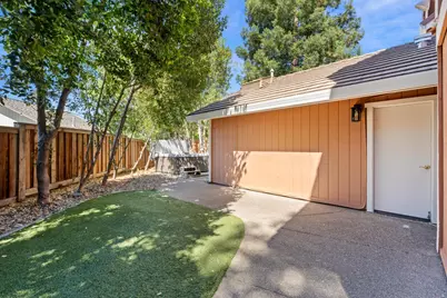 4938 Willow Vale Way, Elk Grove, CA 95758 - Photo 64