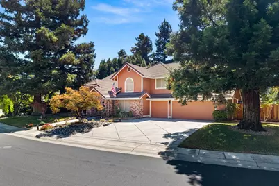 4938 Willow Vale Way, Elk Grove, CA 95758 - Photo 4